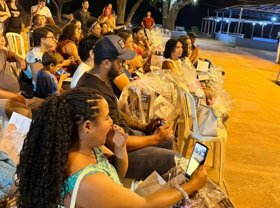 Geraldo Resende destina R$ 150 mil para curso de cabeleireira e trancista