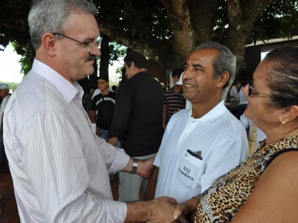 Geraldo participa da abertura da Expoglória - 01/05/2010