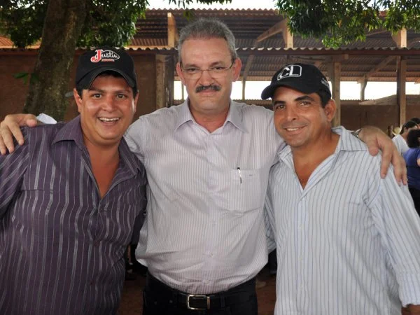 Geraldo participa da abertura da Expoglória - 01/05/2010