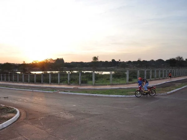 Parque Ambiental do Córrego Rego d’Água, onde será construída moderna praça de lazer. (Foto: Kauhê Prieto)