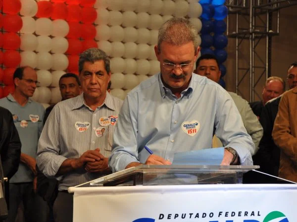 A carta de intenções foi assinada no lançamento da candidatura de Geraldo (foto: Kauhe Prieto)