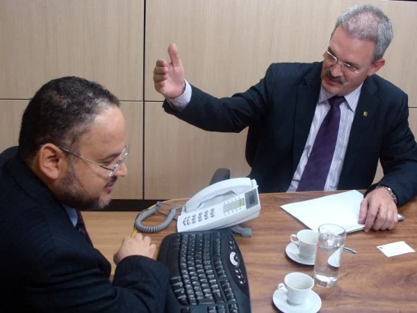 Geraldo Resende em audiência no MEC, articulando recursos para reforma de escolas (foto: Divulgação)