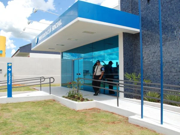 Fachada a agência do INSS inaugurada nesta quinta-feira. (Foto: Kauhê Prieto)