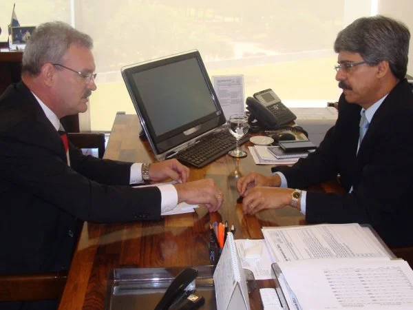 Geraldo com o Ministro das Relações Institucionai, Luiz Sérgio.