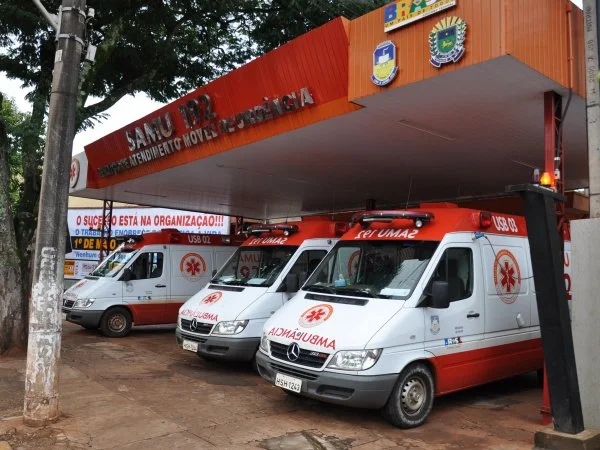As duas novas ambulâncias substituem as duas antigas que atendiam os casos de rotina. (Foto: Kauhê Prieto)