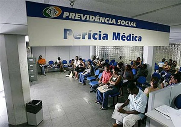Decreto Legislativo aponta que deve-se fazer valer o auxílio-doença devido ao segurado empregado enquanto ele permanecer incapaz