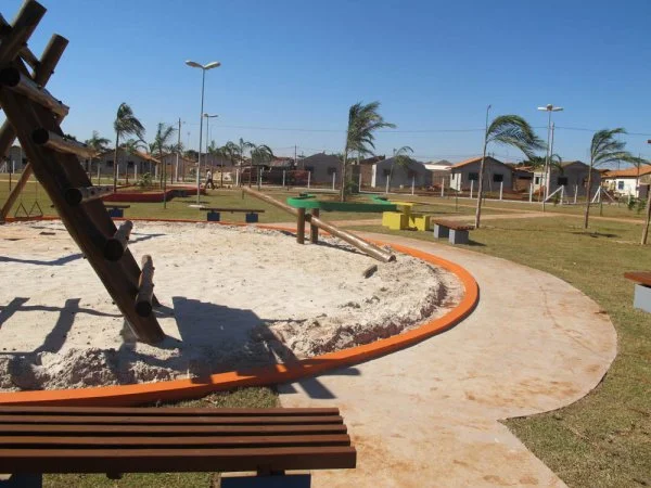 Praça dos Ipês em Itaporã