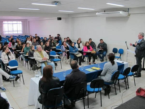 Cursos da FUG em Dourados