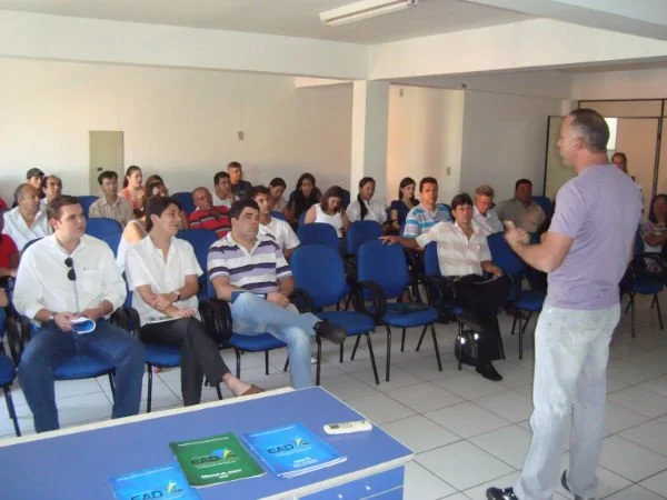 Cursos FUG