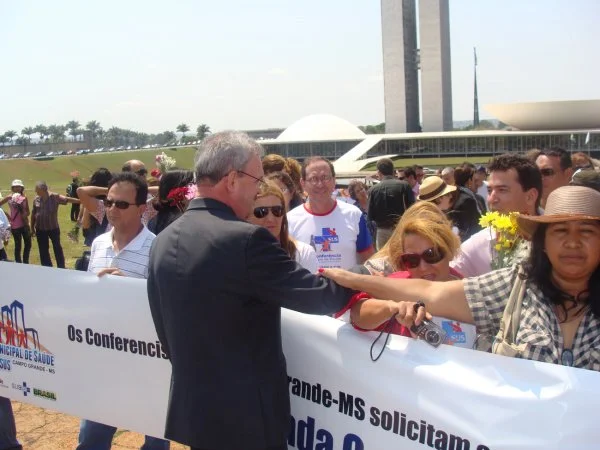 Geraldo participa da "Primavera da Saúde" em Brasília