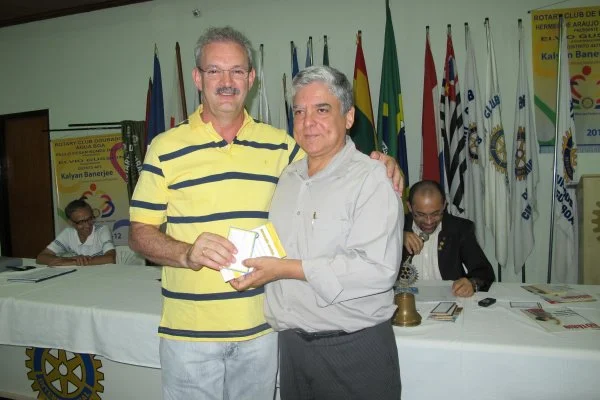 Deputado presta contas do mandato no Rotary