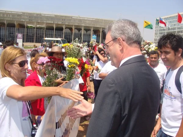 Geraldo participa da "Primavera da Saúde" em Brasília
