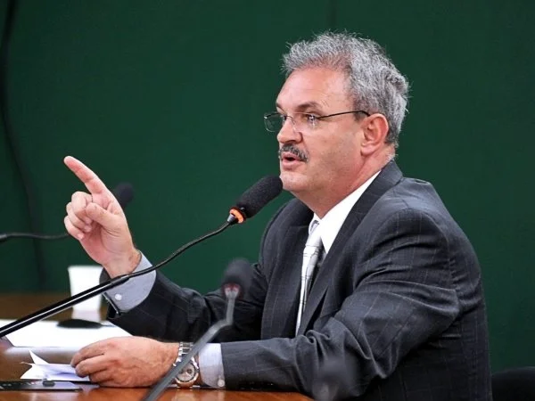 Geraldo Resende: “Não há porque o PMDB não falar em candidatura própria”