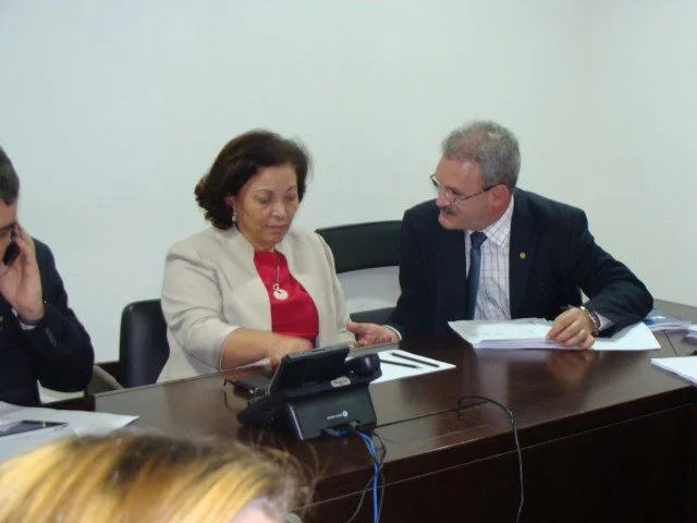 Deputado cobra ministra prorrogação do decreto dos restos a pagar 2010