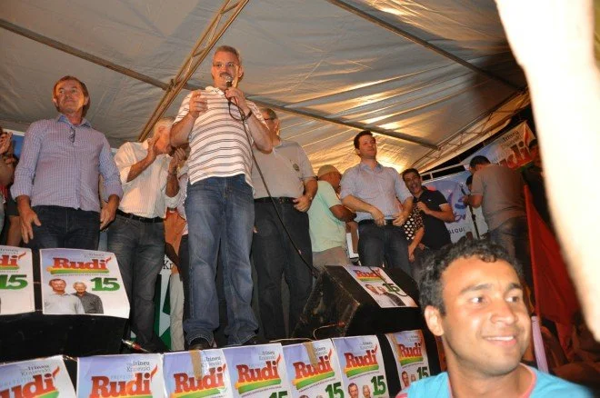Veja o lançamento da candidatura do prefeito Rudi em Coronel Sapucaia
