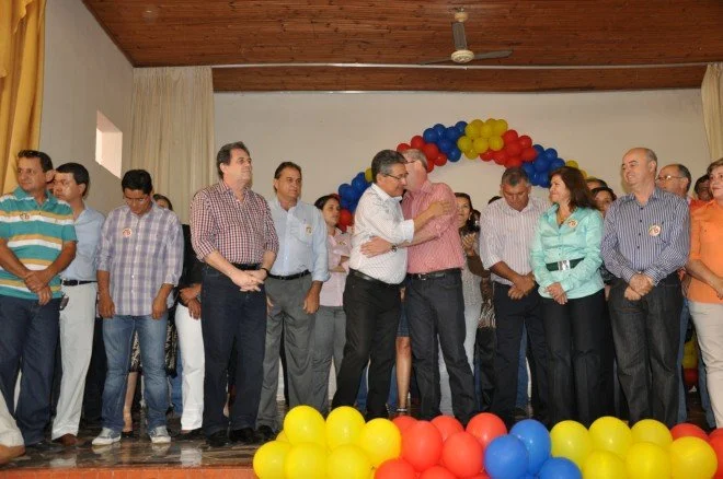 Nova Andradina: Geraldo lança candidatura de Hashioka