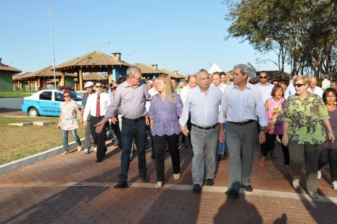 Geraldo prestigia inaugurações em Fátima do Sul