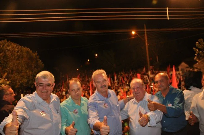 Geraldo participa do comício em Rio Brilhante