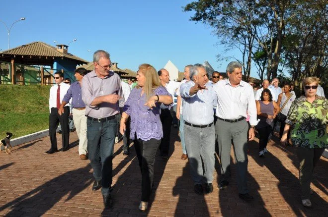 Geraldo prestigia inaugurações em Fátima do Sul