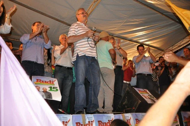 Veja o lançamento da candidatura do prefeito Rudi em Coronel Sapucaia