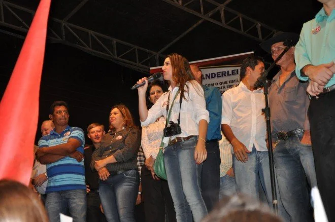 Geraldo participa do comício em Rio Brilhante