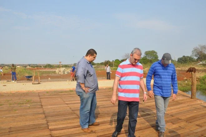 Vistoria nas obras da Praça do Parque Rego D'Água