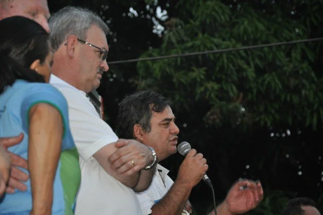 Geraldo participa de caminhada e comício em Douradina