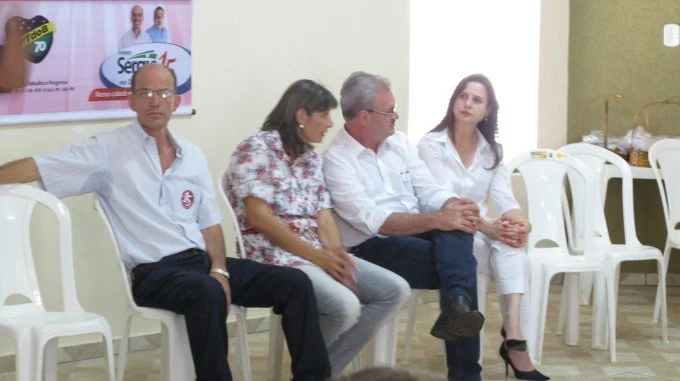 Veja aqui fotos do comicio de Sergio Barbosa e reunião em Amambaí