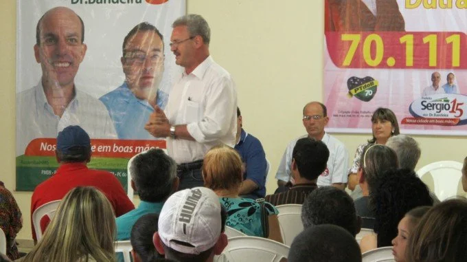 Veja aqui fotos do comicio de Sergio Barbosa e reunião em Amambaí