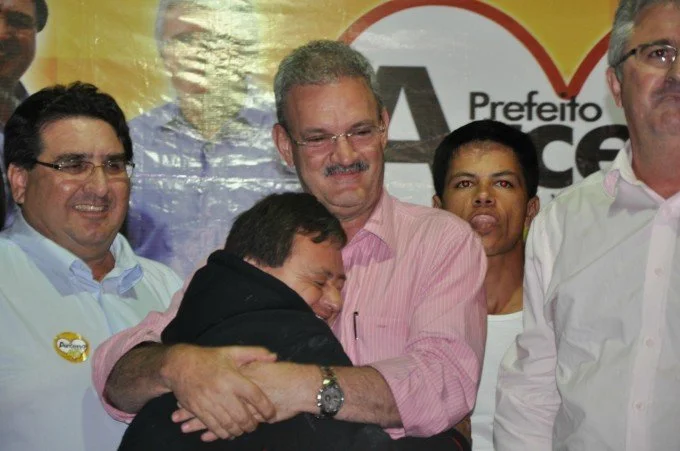 Geraldo participa de reunião em Glória de Dourados
