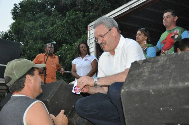 Geraldo participa de caminhada e comício em Douradina