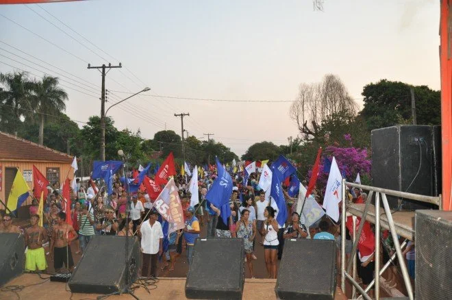 Geraldo participa de caminhada e comício em Douradina