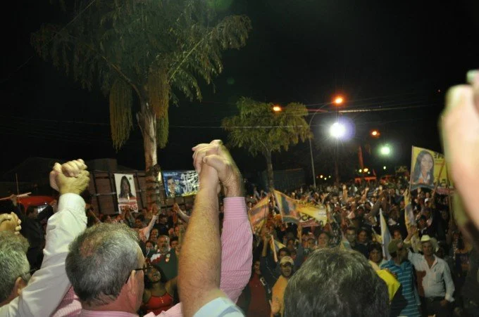 Geraldo participa de reunião em Glória de Dourados