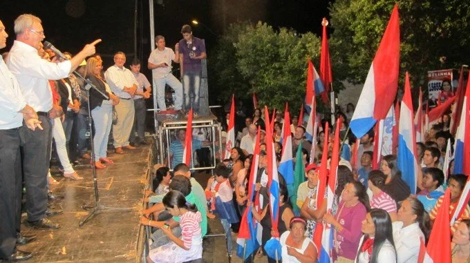 Geraldo participa do comício do candidato Foroni em Rio Brilhante