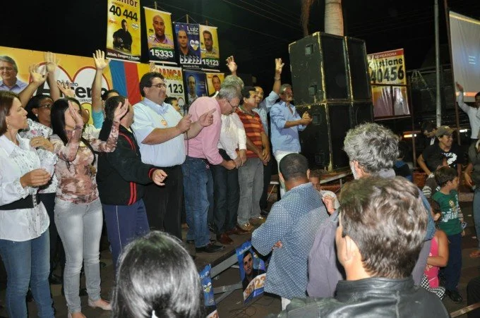 Geraldo participa de reunião em Glória de Dourados