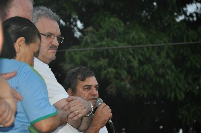 Geraldo participa de caminhada e comício em Douradina