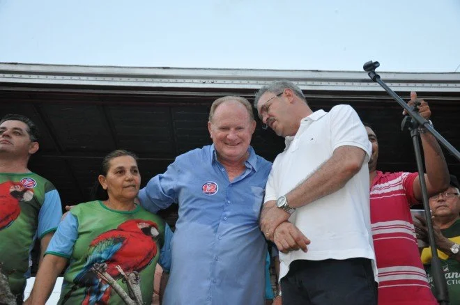 Geraldo participa de caminhada e comício em Douradina