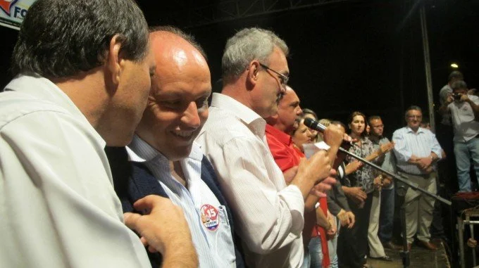 Geraldo participa do comício do candidato Foroni em Rio Brilhante