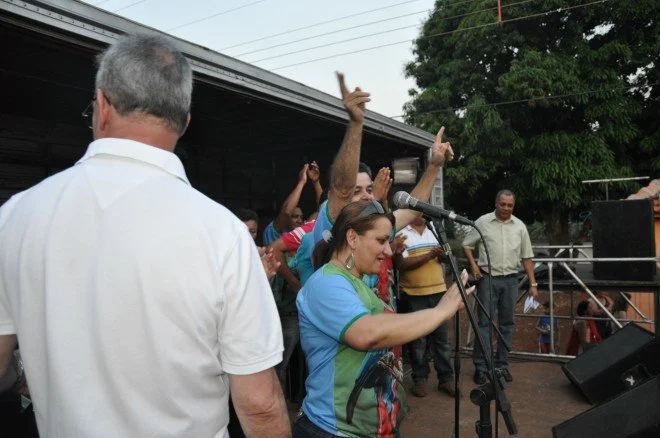 Geraldo participa de caminhada e comício em Douradina