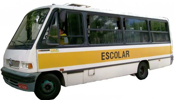 Geraldo apresenta dois PL's visando segurança no transporte e ambiente escolar