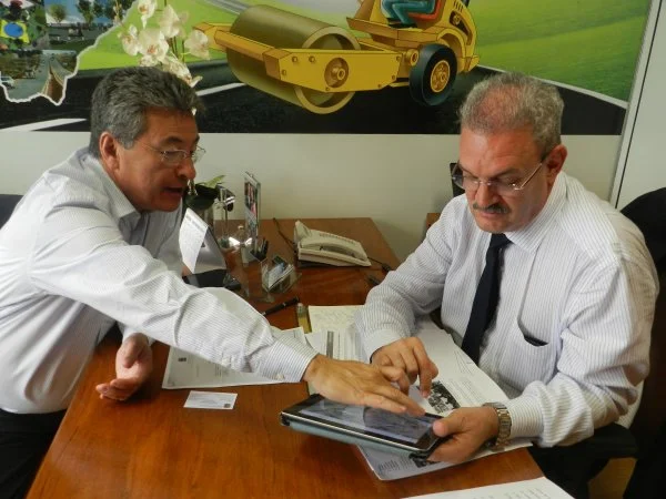 Prefeito de Nova Andradina procurou o deputado Geraldo Resende para reativar a emenda