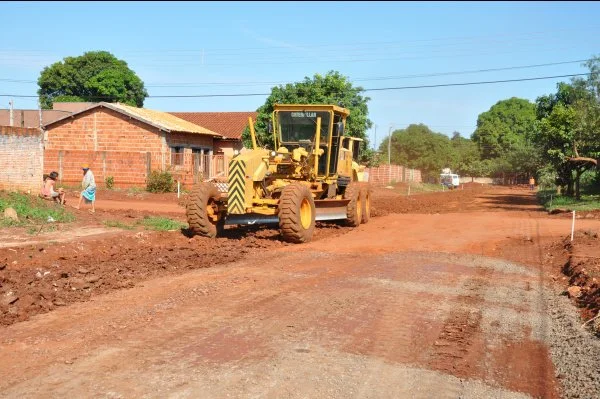 Frente de trabalhos na Vila Industrial está concentrada na Rua D. João VI
