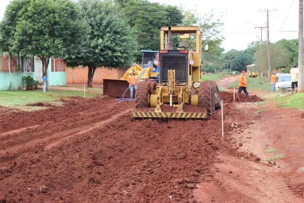 Obras de asfalto levam mais qualidade de vida à população do Parque das Nações II