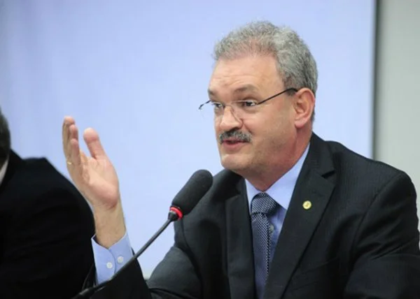 Deputado Geraldo Resende na Comissão Mista de Orçamento do Congresso Nacional
