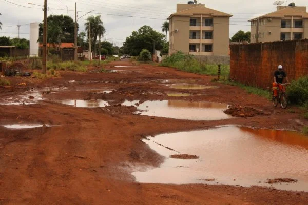 Rua Antônio Cândido de Carvalho será asfaltada