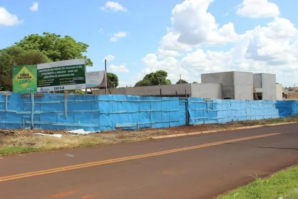 Delegacia da Mulher está com obras paradas