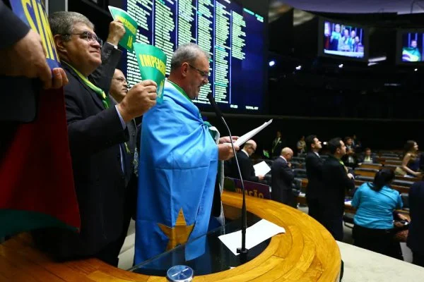 Geraldo Resende em pronunciamento na Câmara dos Deputados