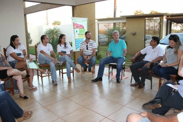 Deputado Geraldo Resende garante a lideranças do Parque dos Jequitibás que vai lutar por recursos para investimentos no bairro