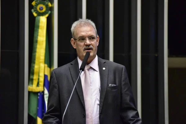 Geraldo Resende, em pronunciamento na tribuna da Câmara dos Deputados