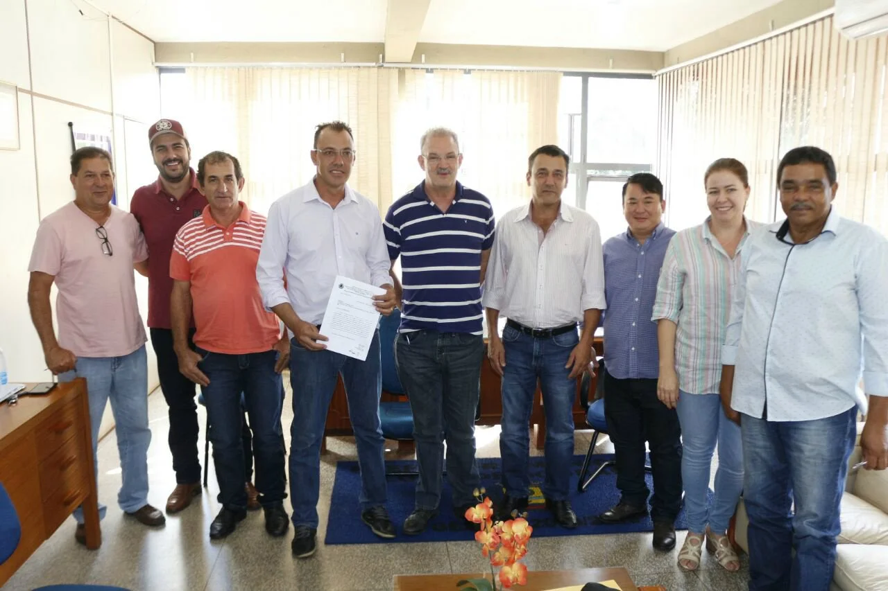 Geraldo Resende, prefeito e vereadores de Glória de Dourados